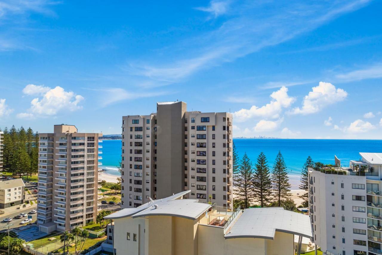 Rainbow Commodore Coolangatta
