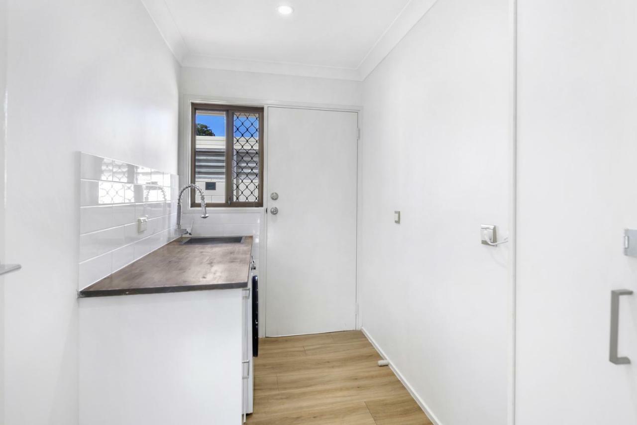Homely Getaways In Broadbeach Waters