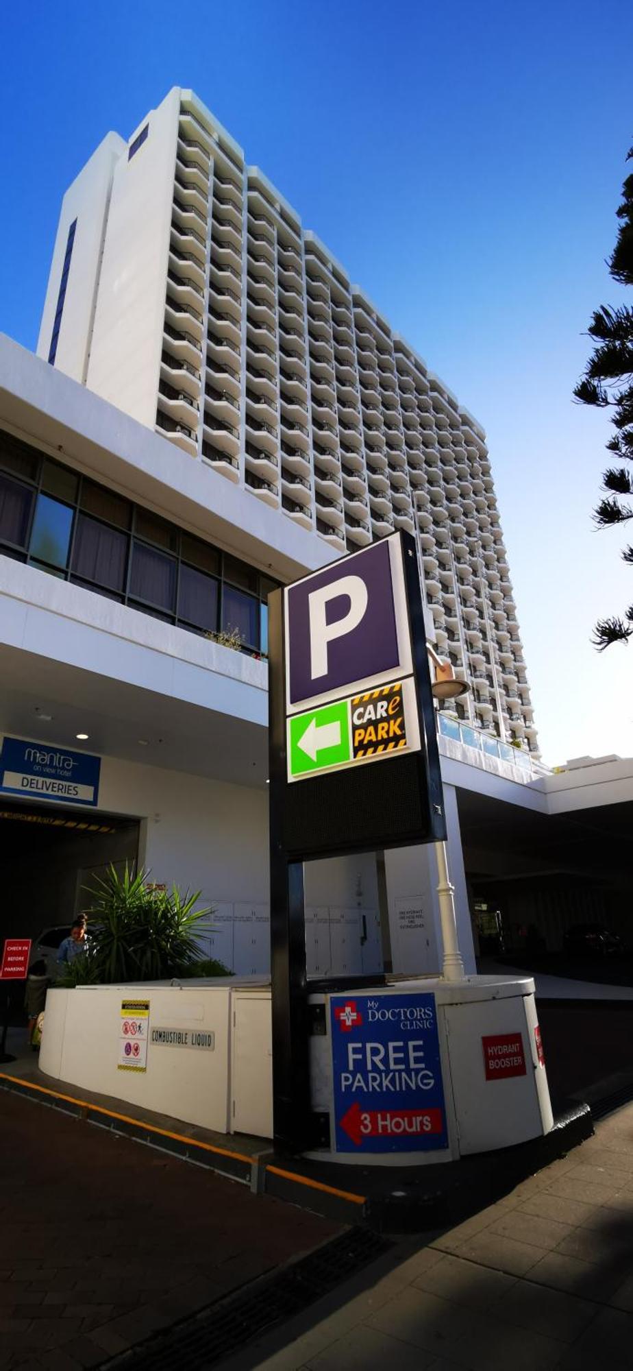Hotel Studio With Ocean View In Mantra At Surfers Paradise L9