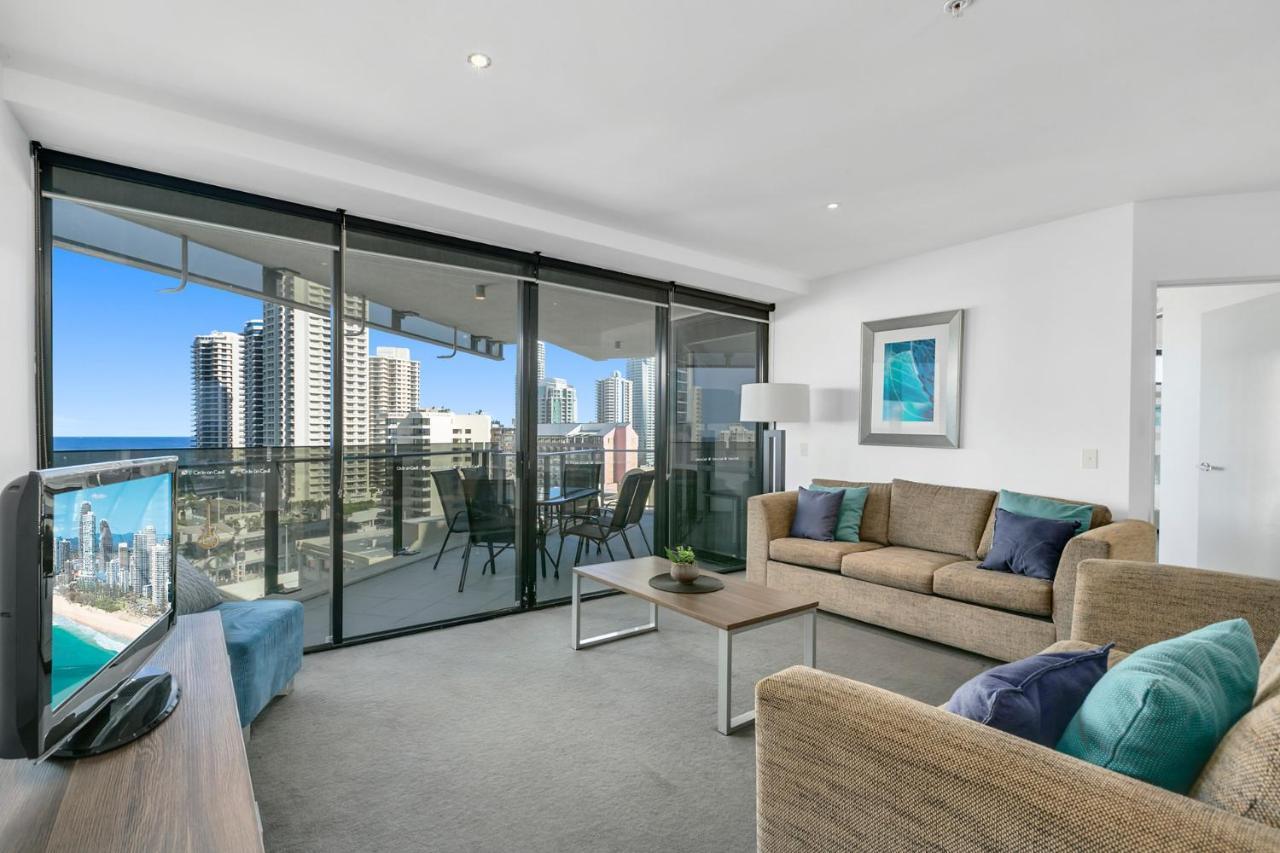 Circle On Cavill, And Sub Penthouses - We Accommodate *