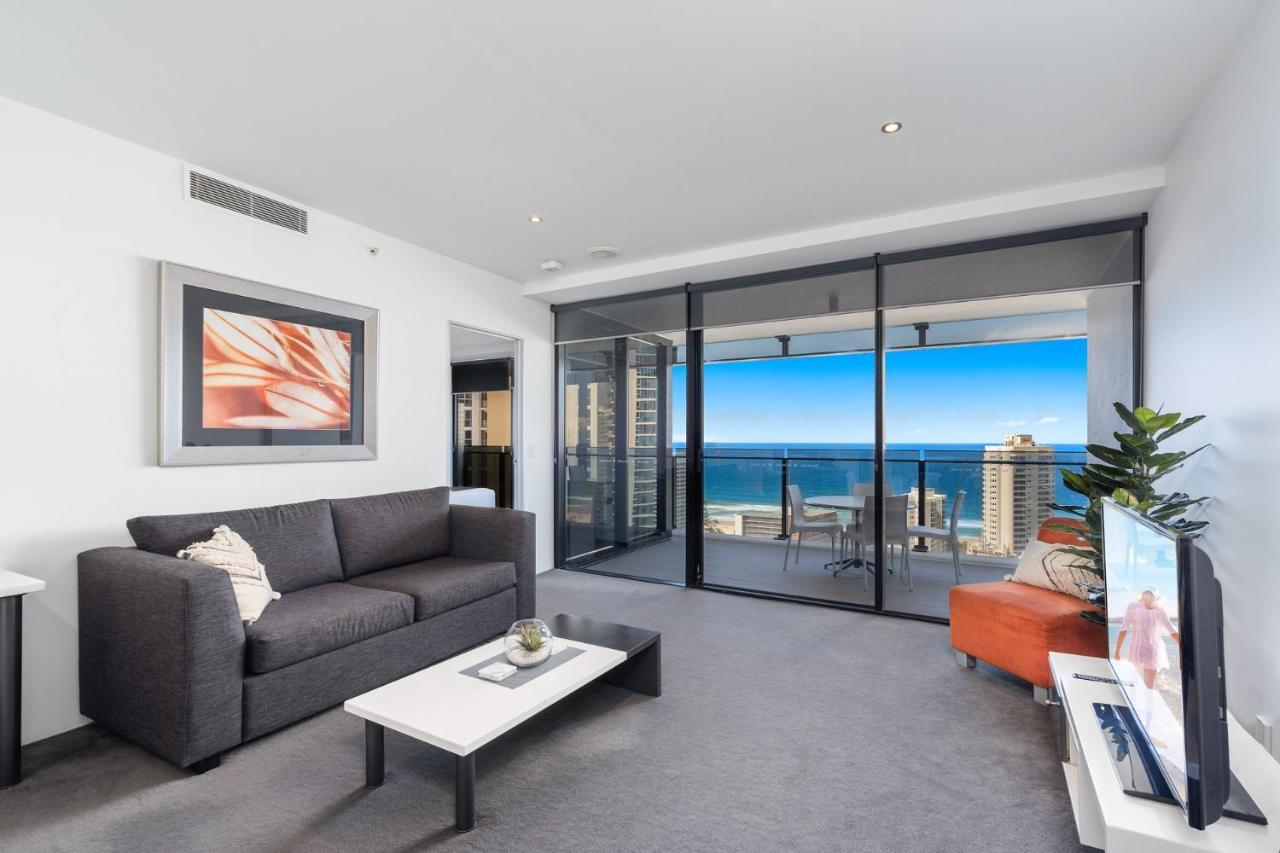 Circle On Cavill, And Sub Penthouses - We Accommodate * Gold Coast