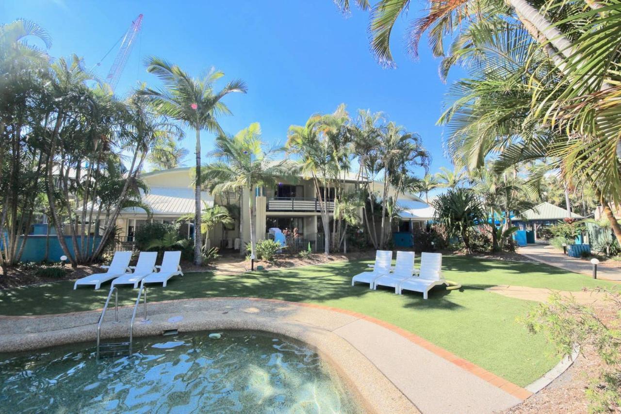 Diamond Resort, Poolside #40