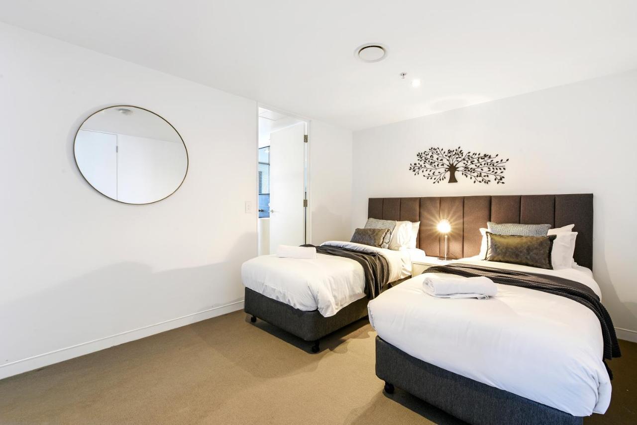 Aparthotel Oracle Broadbeach 5*