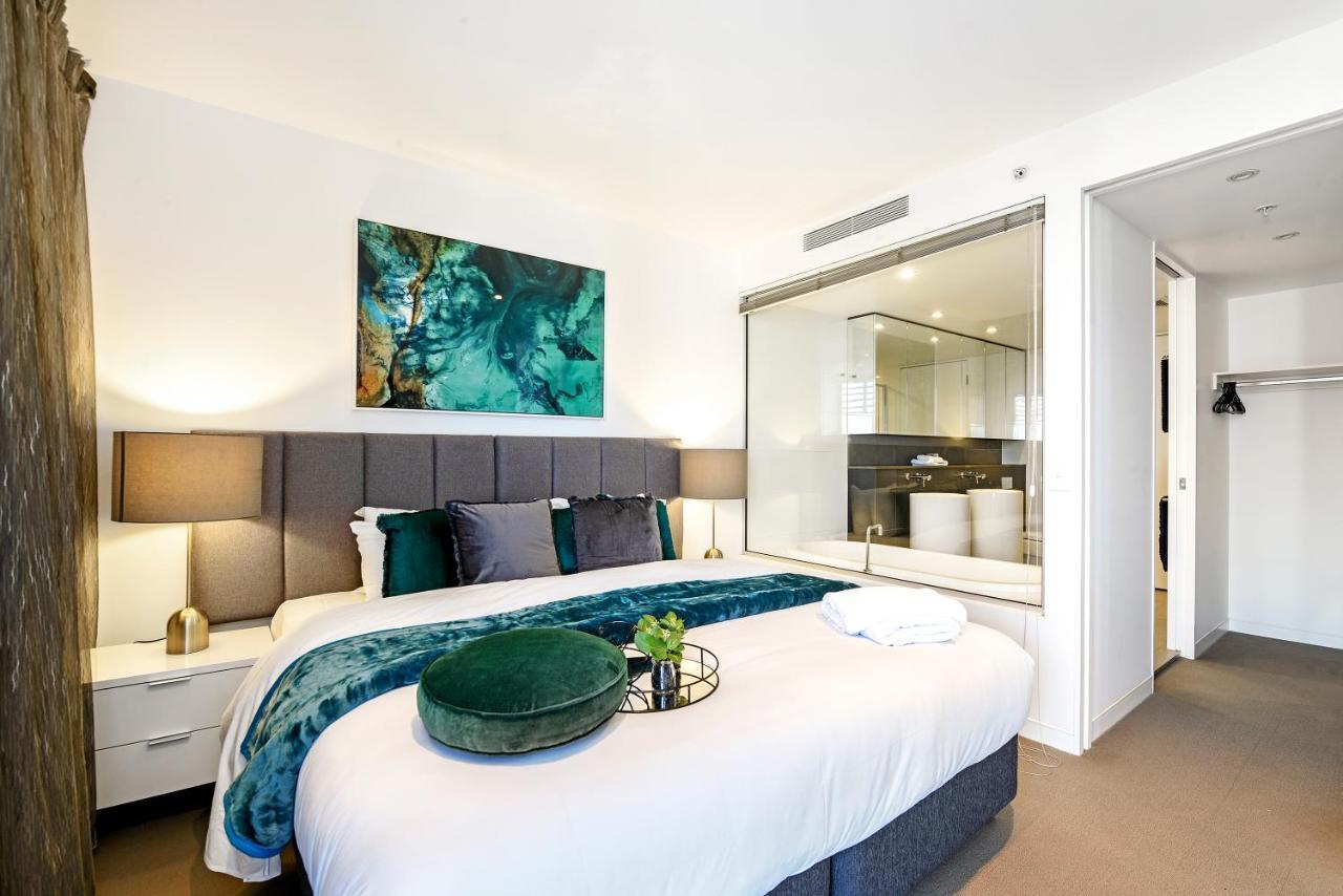 Aparthotel Oracle Broadbeach Gold Coast