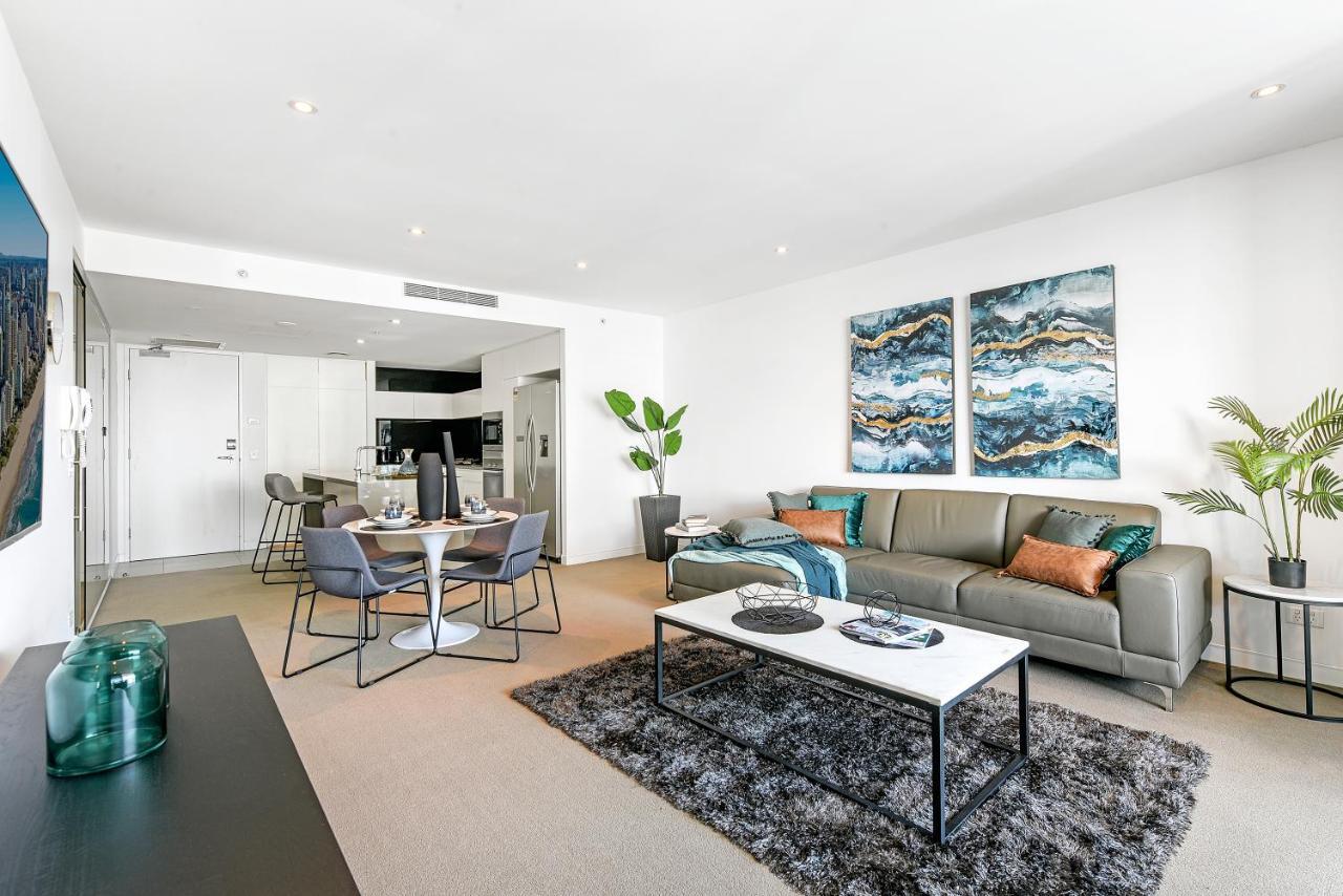 Oracle Broadbeach Aparthotel
