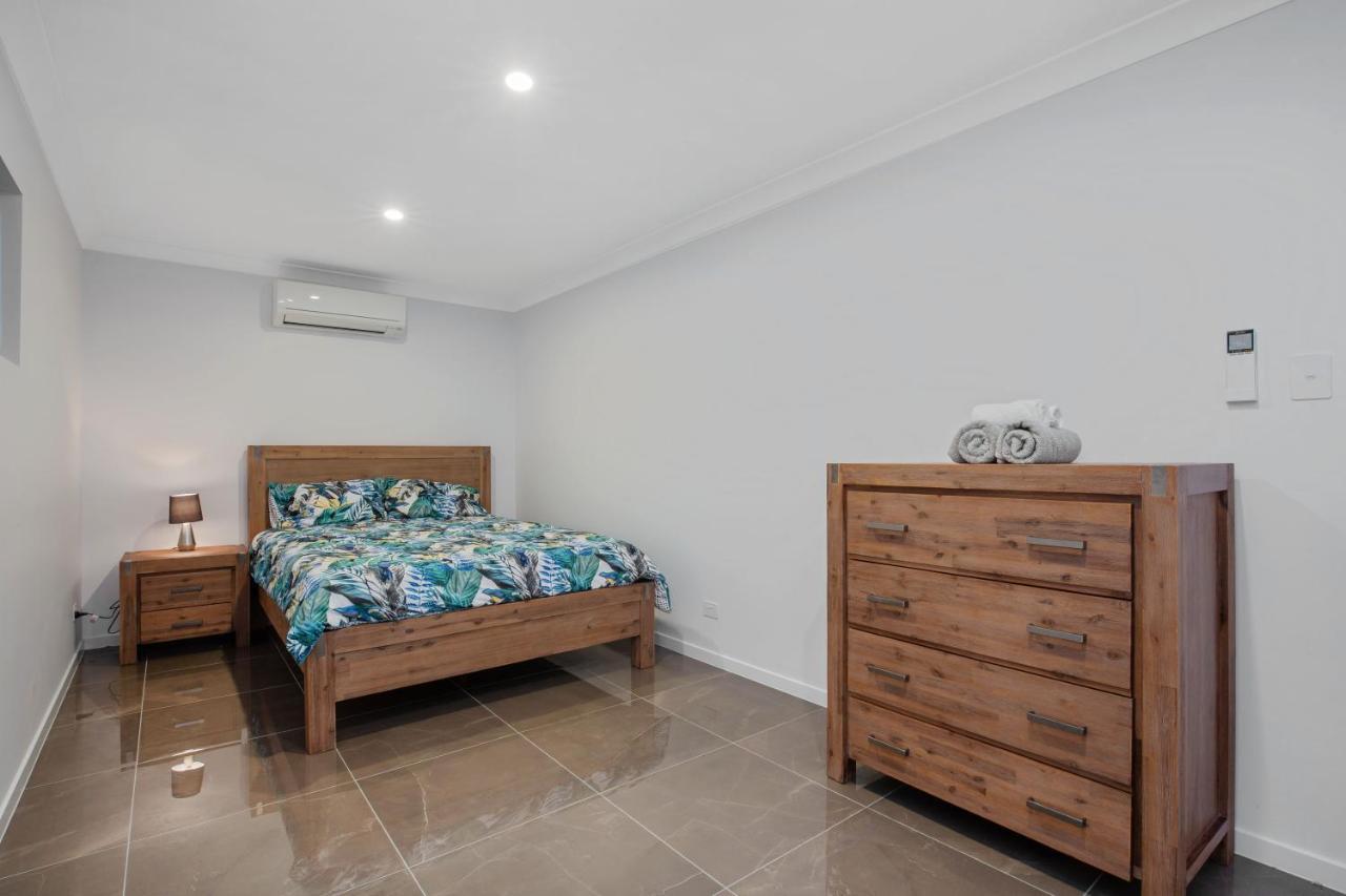 29 Stanhill Drive Gold Coast