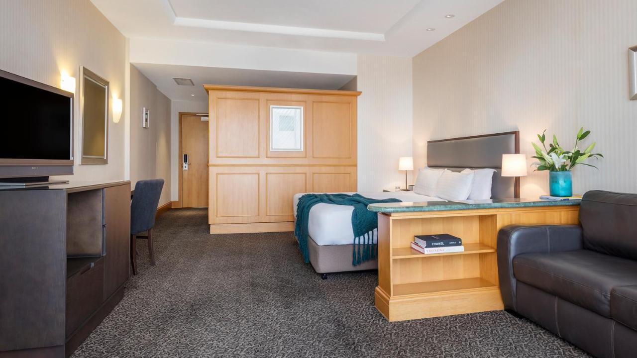 Hotel Oaks