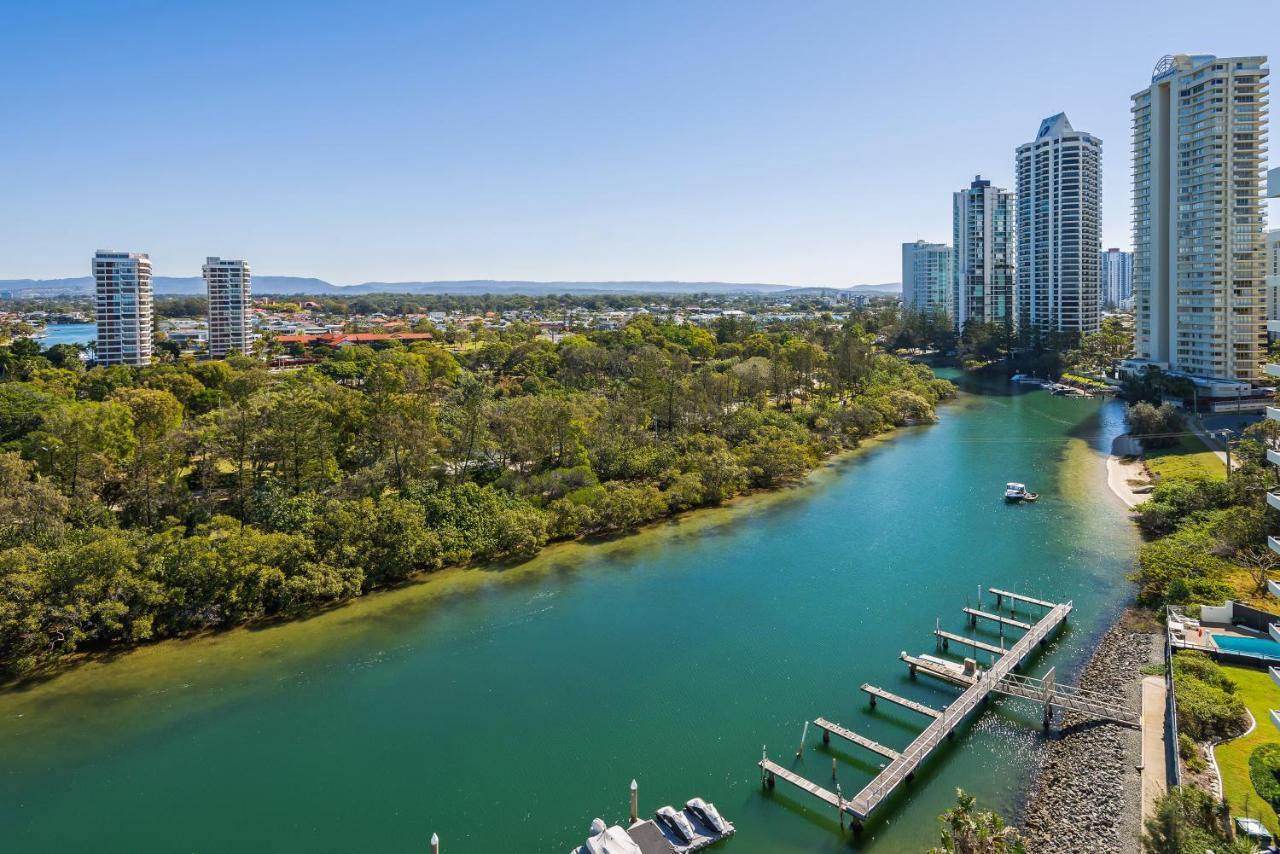 Resort The Waterford On Main Gold Coast