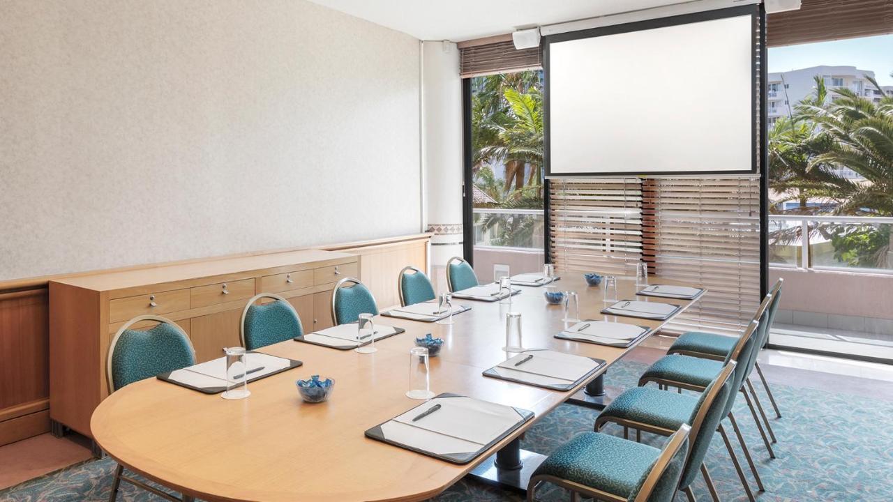 Hotel Oaks Gold Coast