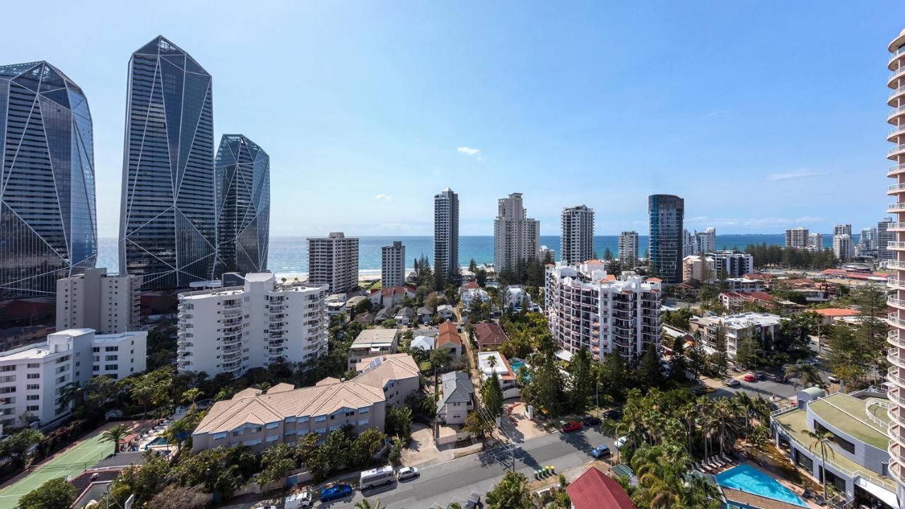 Hotel Oaks Gold Coast