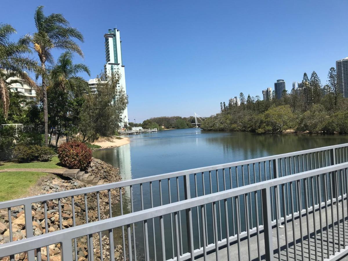 Contessa 4* Gold Coast