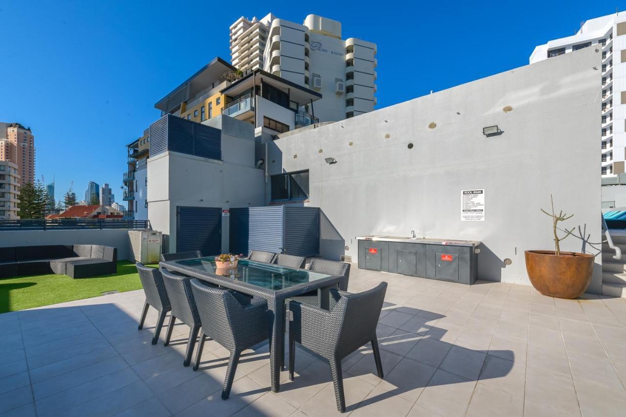 Victoria Square Aparthotel