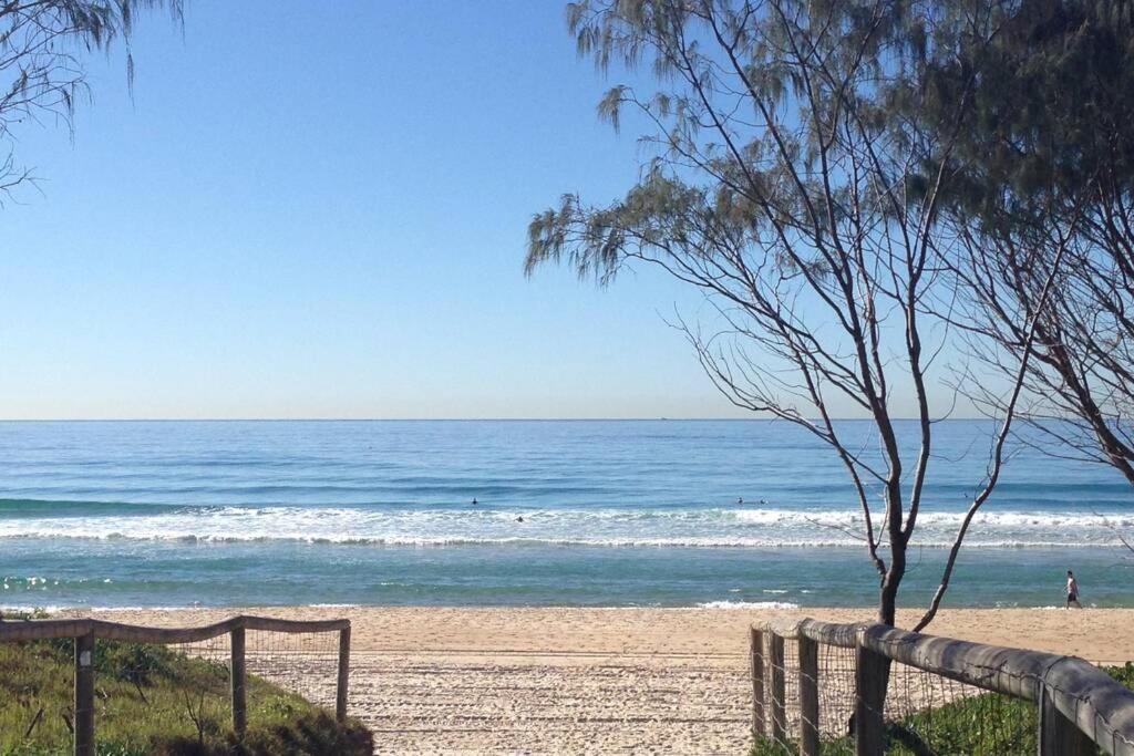 Luxury, Pets, Beach, Convention, Casino, Shopping, Privacy * Gold Coast