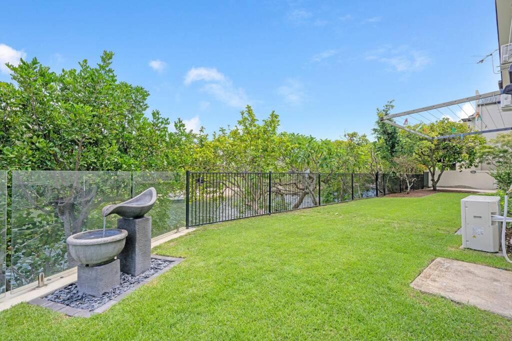 Apartment Luxury, Pets, Beach, Convention, Casino, Shopping, Privacy Gold Coast