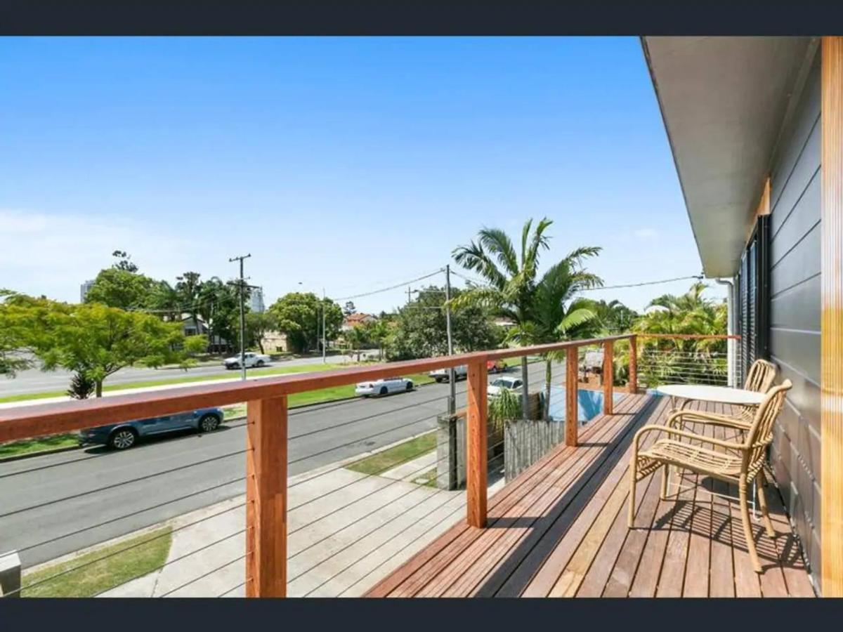 Spacious 2 Bedroom Townhouse In Southport Holiday home Gold Coast