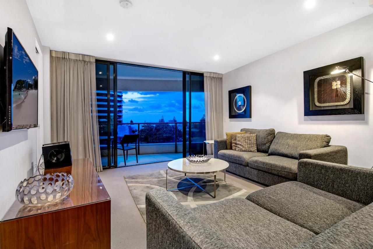 Oracle Broadbeach Aparthotel Gold Coast