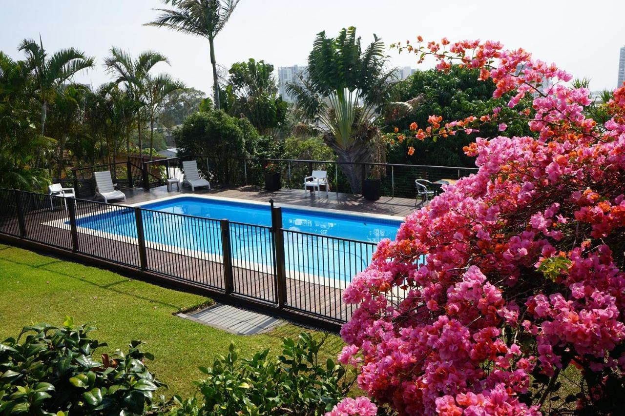 Holiday home With Views & Pool