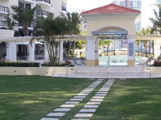 Chevron Renaissance Private Gold Coast