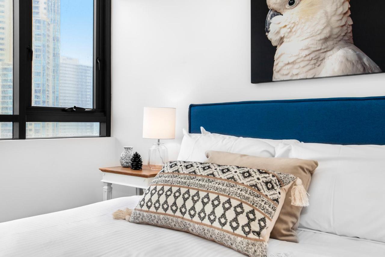 Ocean View 2-bed With Pool, Sauna, Gym And Bbq Apartment
