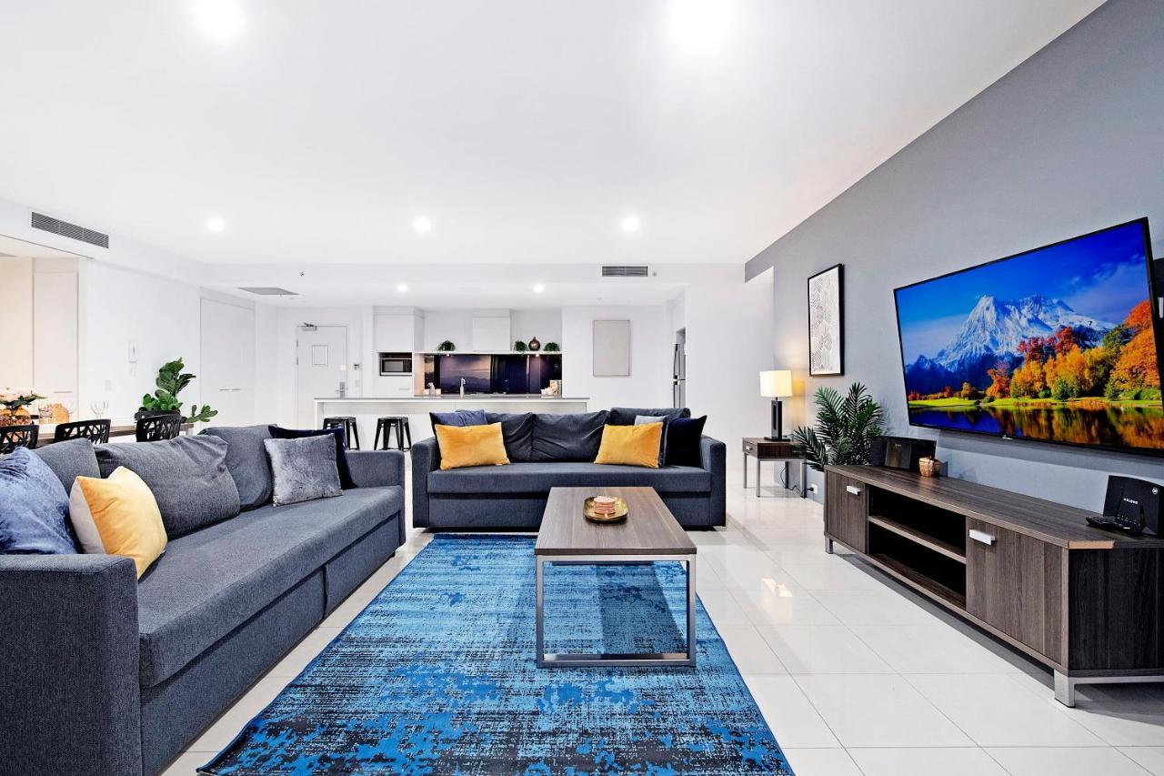 Apartamento Circle On Cavill, And Sub Penthouses - We Accommodate *