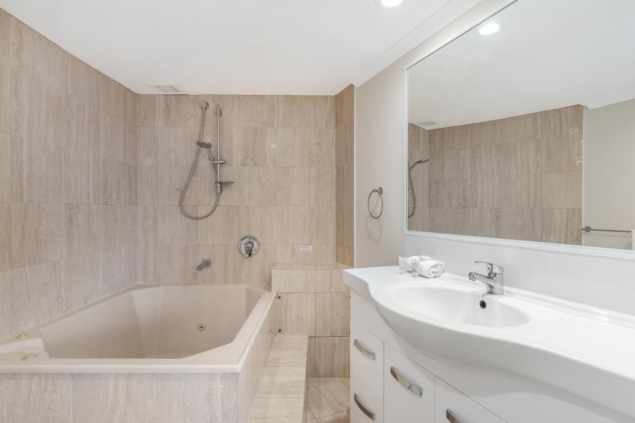 19th Avenue On The 4* Gold Coast