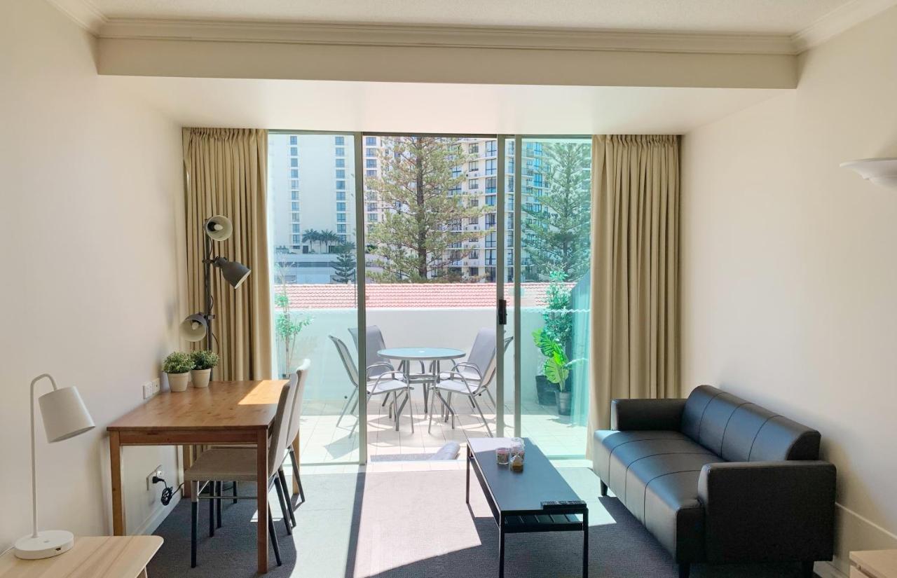 Seasun Legends Aparthotel Gold Coast