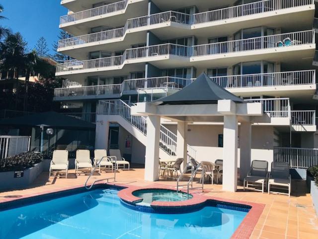 Rainbow Bay 4*