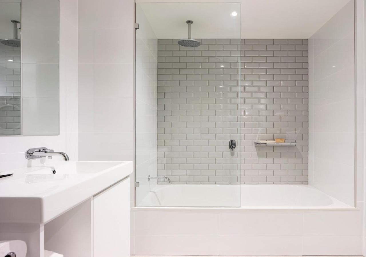 Quest Robina Aparthotel Gold Coast