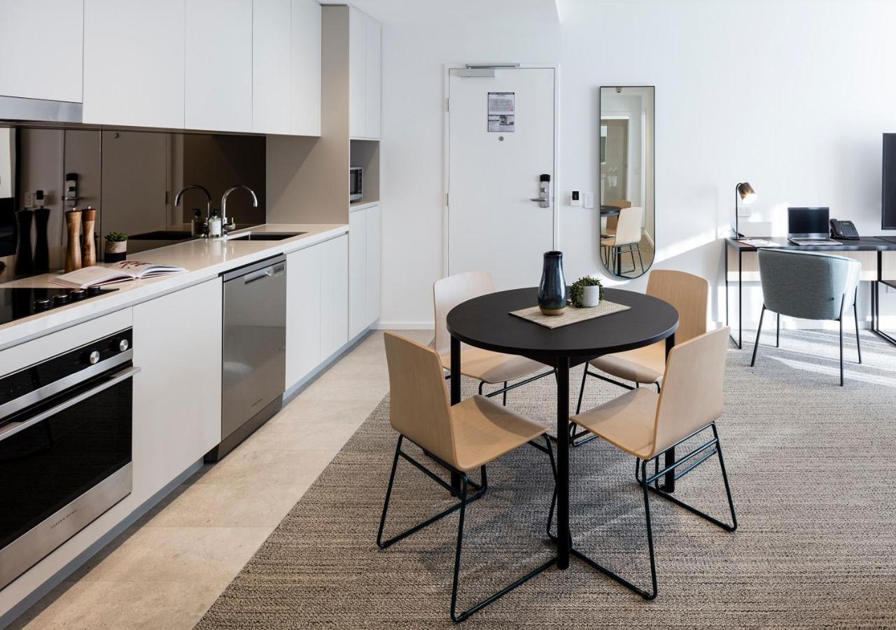 Quest Robina Aparthotel Gold Coast