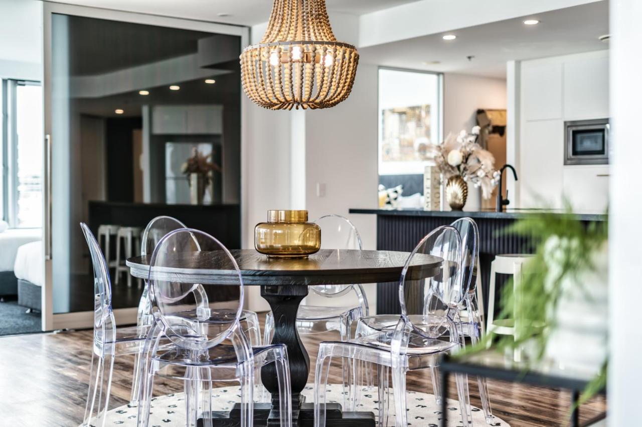 Apartment Designer At Q1 - Gclr