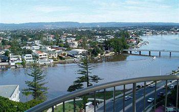 Aparthotel Alexander Gold Coast
