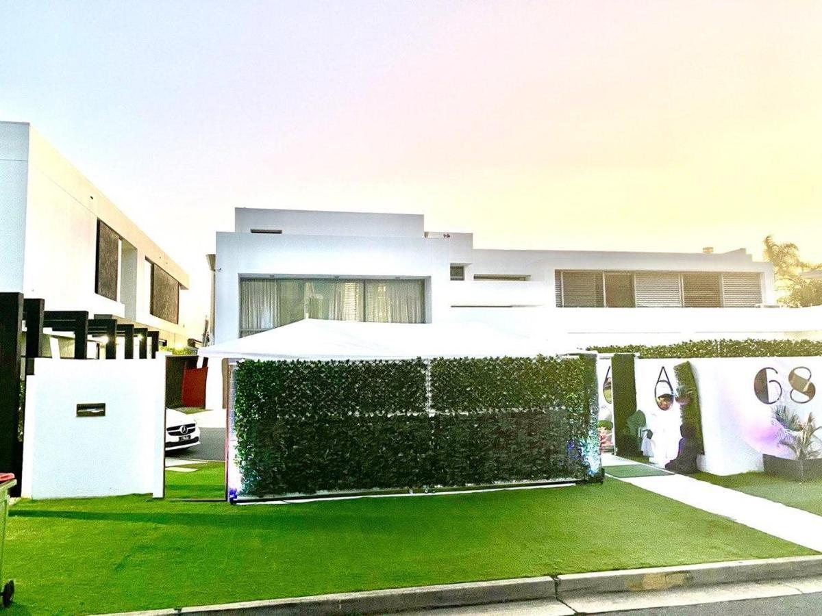 Luxury Waterfront Guest house 5*