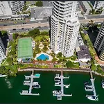 The Pinnacle Apartments