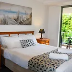 Montana Palms Resort