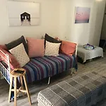 Surfers Paradise Self Contained 1 Bed Unit
