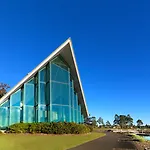 Intercontinental Sanctuary Cove Resort By Ihg