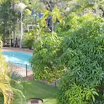 Paradise Grove - Hosted By Burleigh Letting