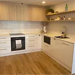 Longbeach Resort - Private Apartments