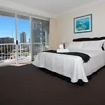 Surfers Mayfair