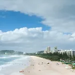 Burleigh Point Holiday Apartments