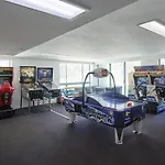 Crown Towers Resort - Private 3 Bedroom Apartment