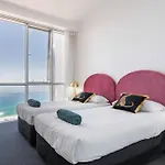 Breathtaking Views From Stunning 42Nd Floor Skyhome & Resort Living