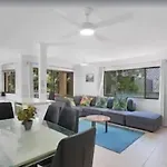 Salerno - Hosted By Burleigh Letting