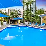 Coco Bella Oasis
