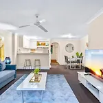 Coco Bella Oasis