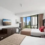Hotel Deluxe Twin At Legends - Q Stay