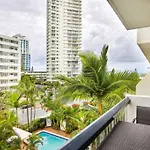 Broadbeach Hi Ho 2 Bedroom