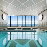 71St Floor Premium Stay With Expansive Ocean Views