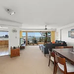 Gemini Court Holiday Apartments