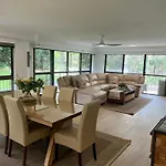 Gemini Court Holiday Apartments